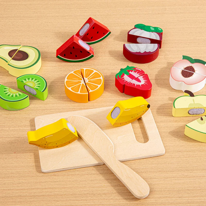 Set de frutas y verduras de madera.